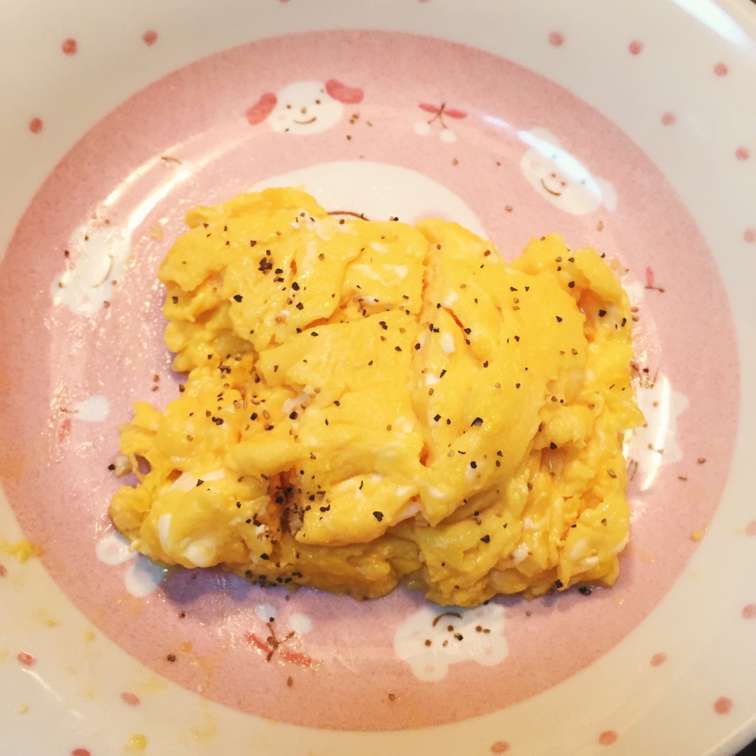 早餐＊西式炒蛋／英式炒蛋／牛油炒蛋