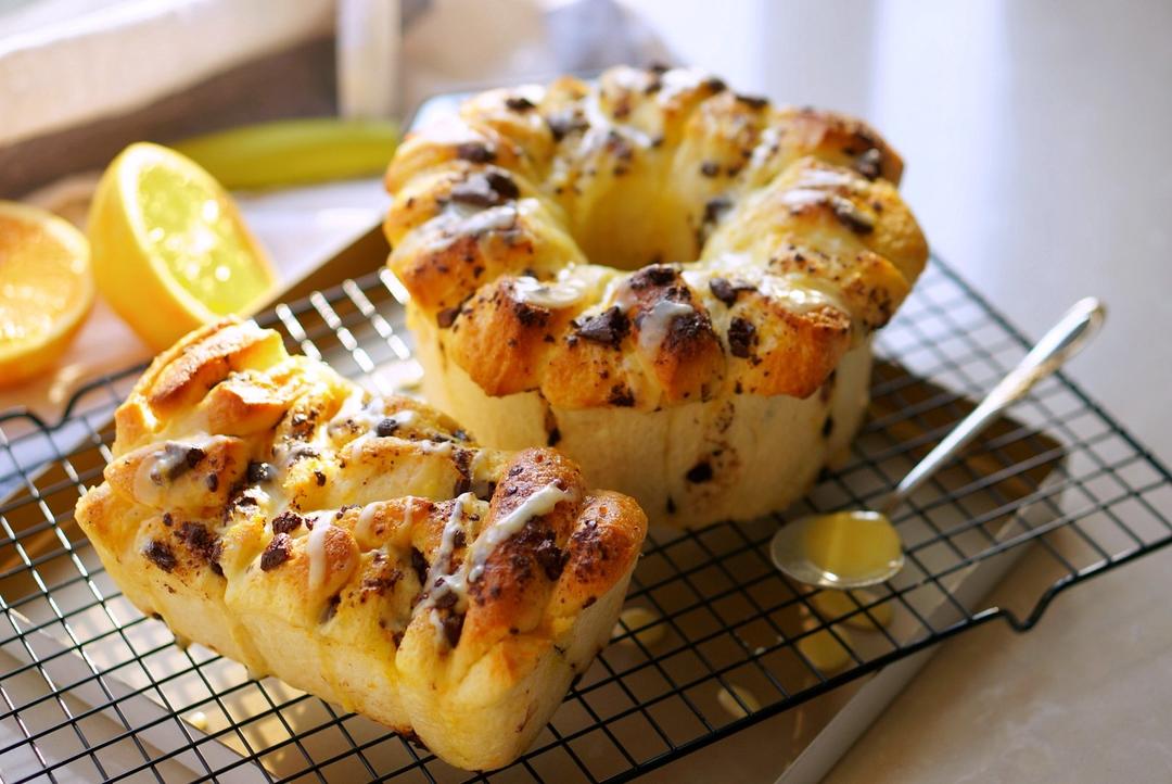 柔软香甜的鲜橙巧克力手撕面包