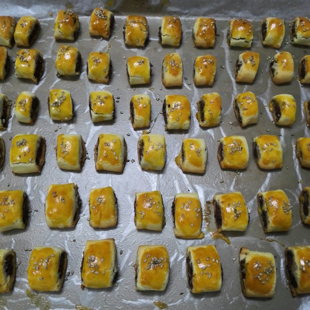 一口豆沙酥