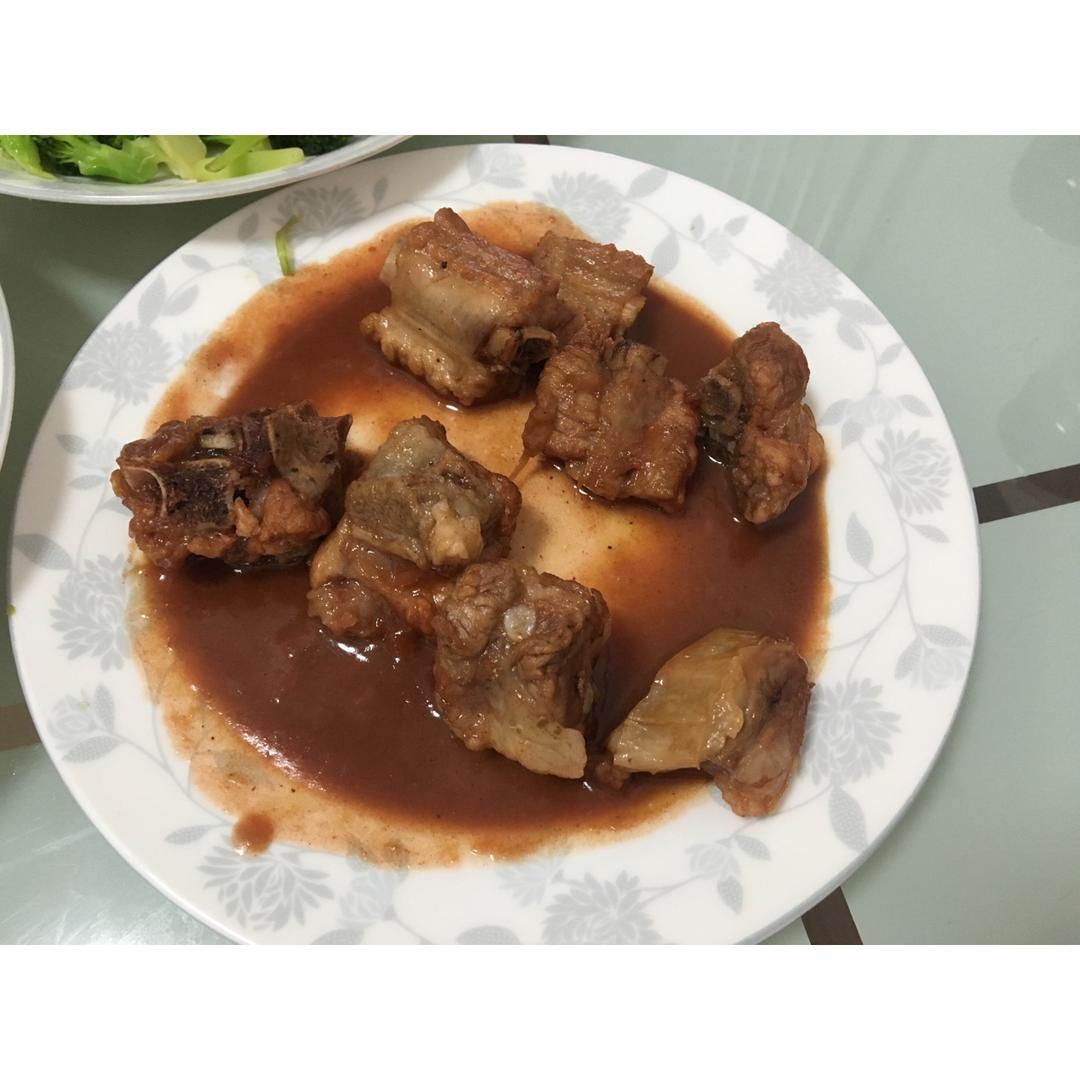 腐乳烧排骨