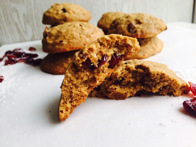 蔓越莓椰子曲奇 Cranberry & Coconut Cookies