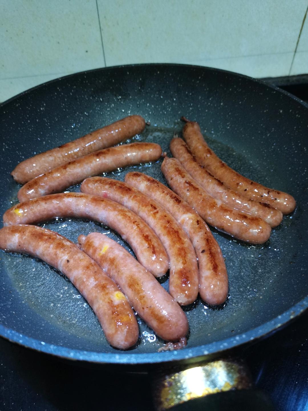 黑椒脆皮肠
