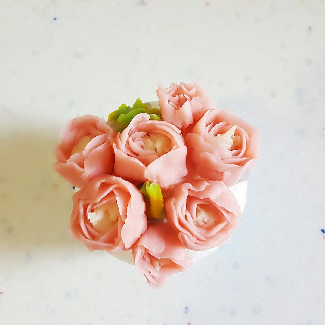 淡奶油奶油霜(适合裱花)