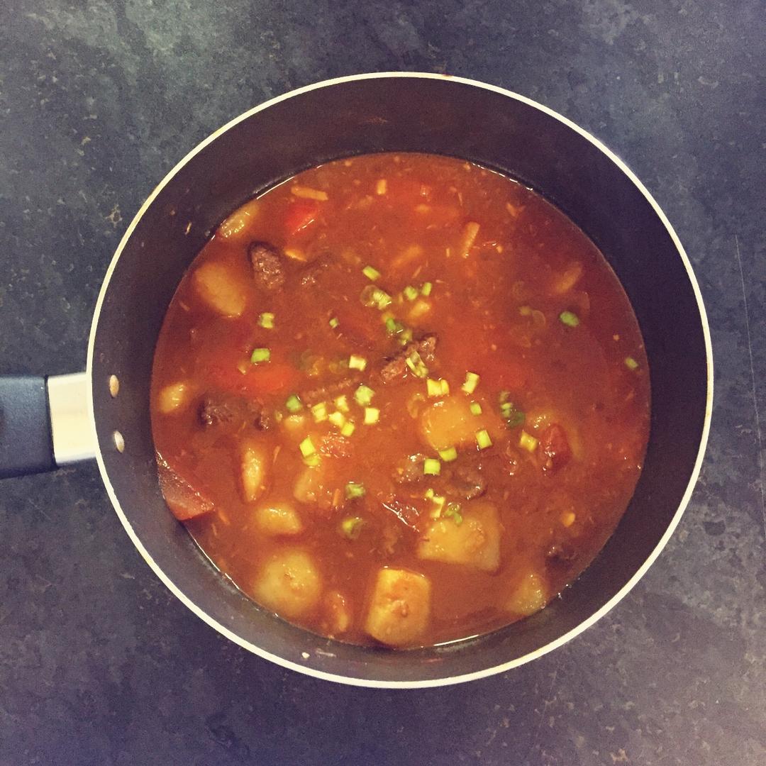 红烧牛肉土豆 （独家秘制）