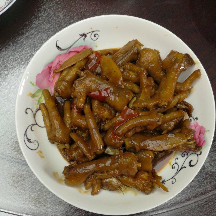 “销魂”卤鸡爪