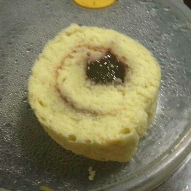 福田淳子的无油全蛋海绵蛋糕卷（白巧克力甘纳许）