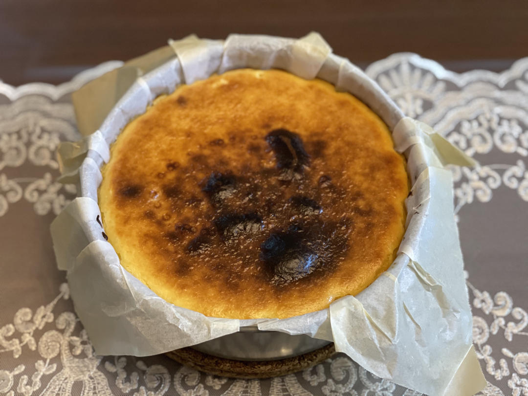 巴斯克式烤芝士蛋糕[超简单][搬运]