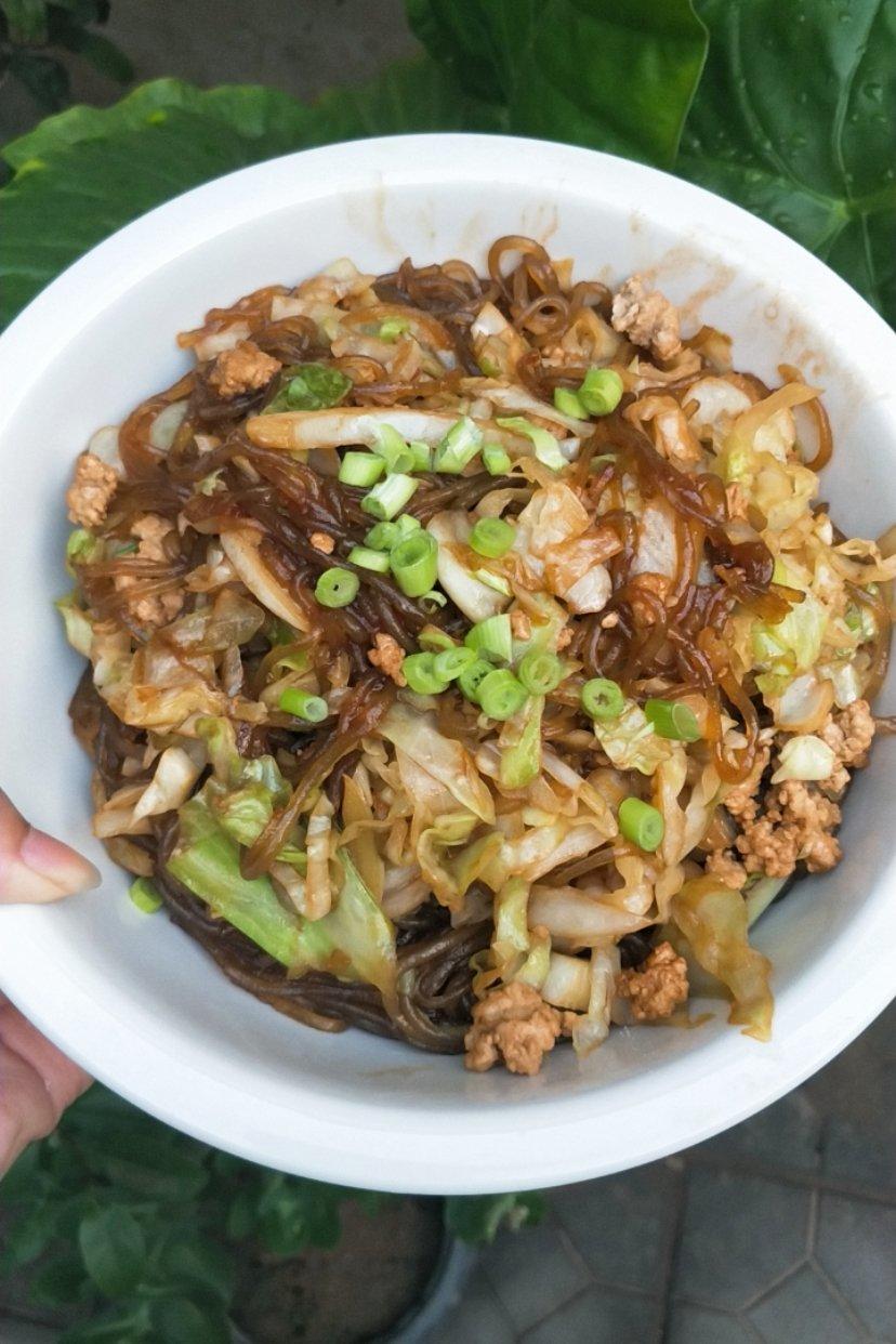 包菜炒粉丝
