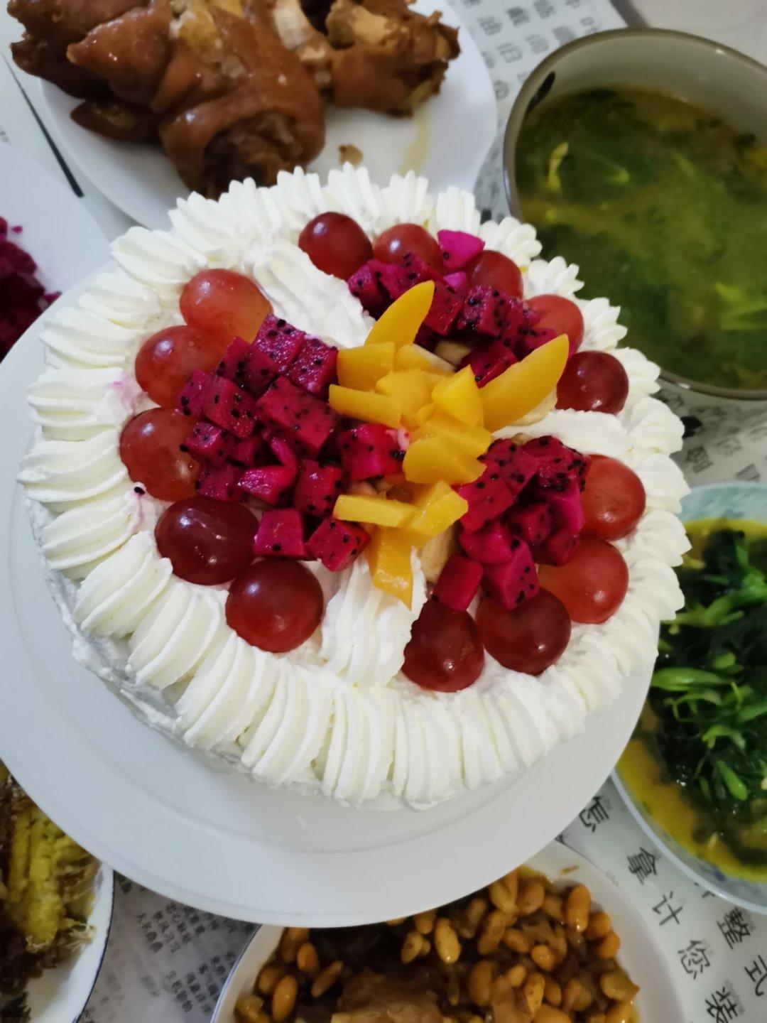 8寸水果生日蛋糕