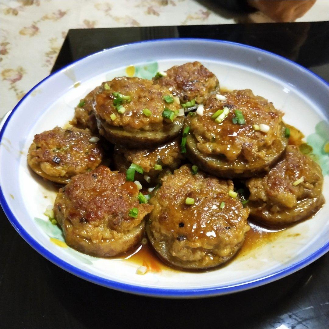堂妈小厨——秘制酱汁鲜肉藕饼