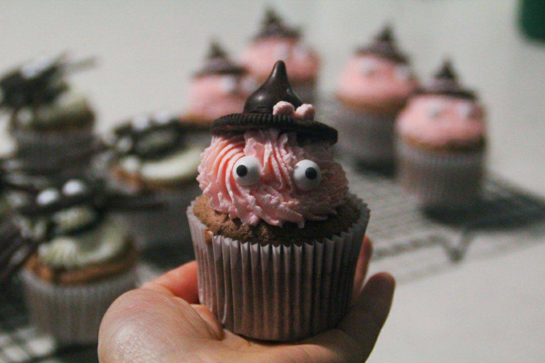 万圣节的蜘蛛杯子蛋糕 🕷️Spider cupcakes
