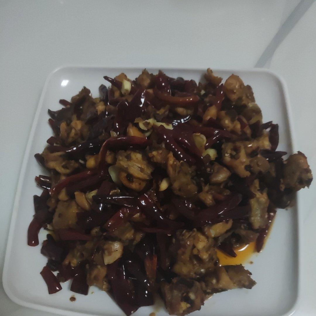 新疆柴窝堡辣子鸡（跟饭馆没差别）
