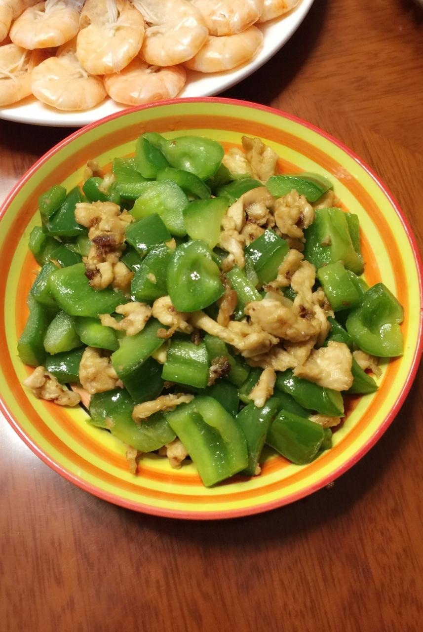 青椒炒鸡腿肉（大厨级别）