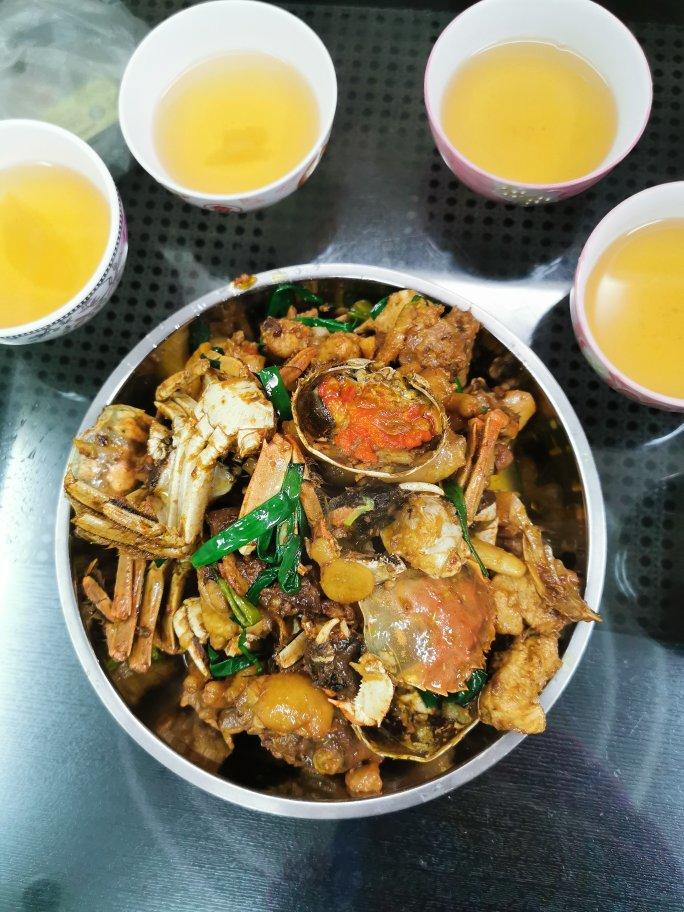 美味鸡煲蟹/鸡焖蟹煲
