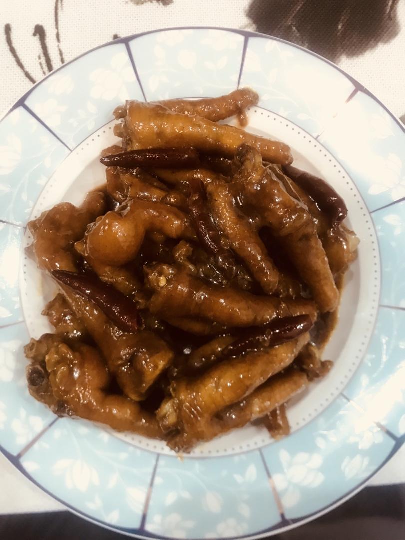 “销魂”卤鸡爪