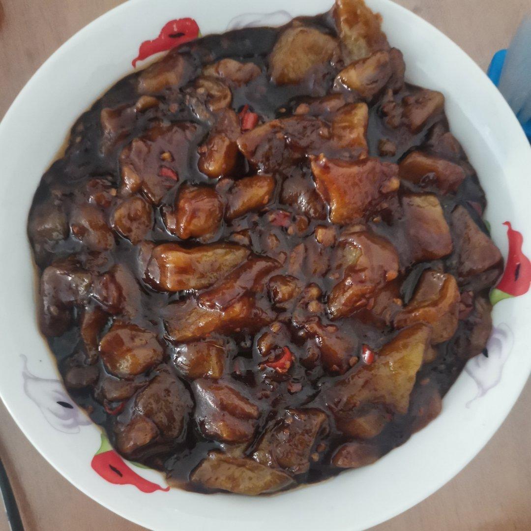 不用油炸，吃出肉味的红烧茄子