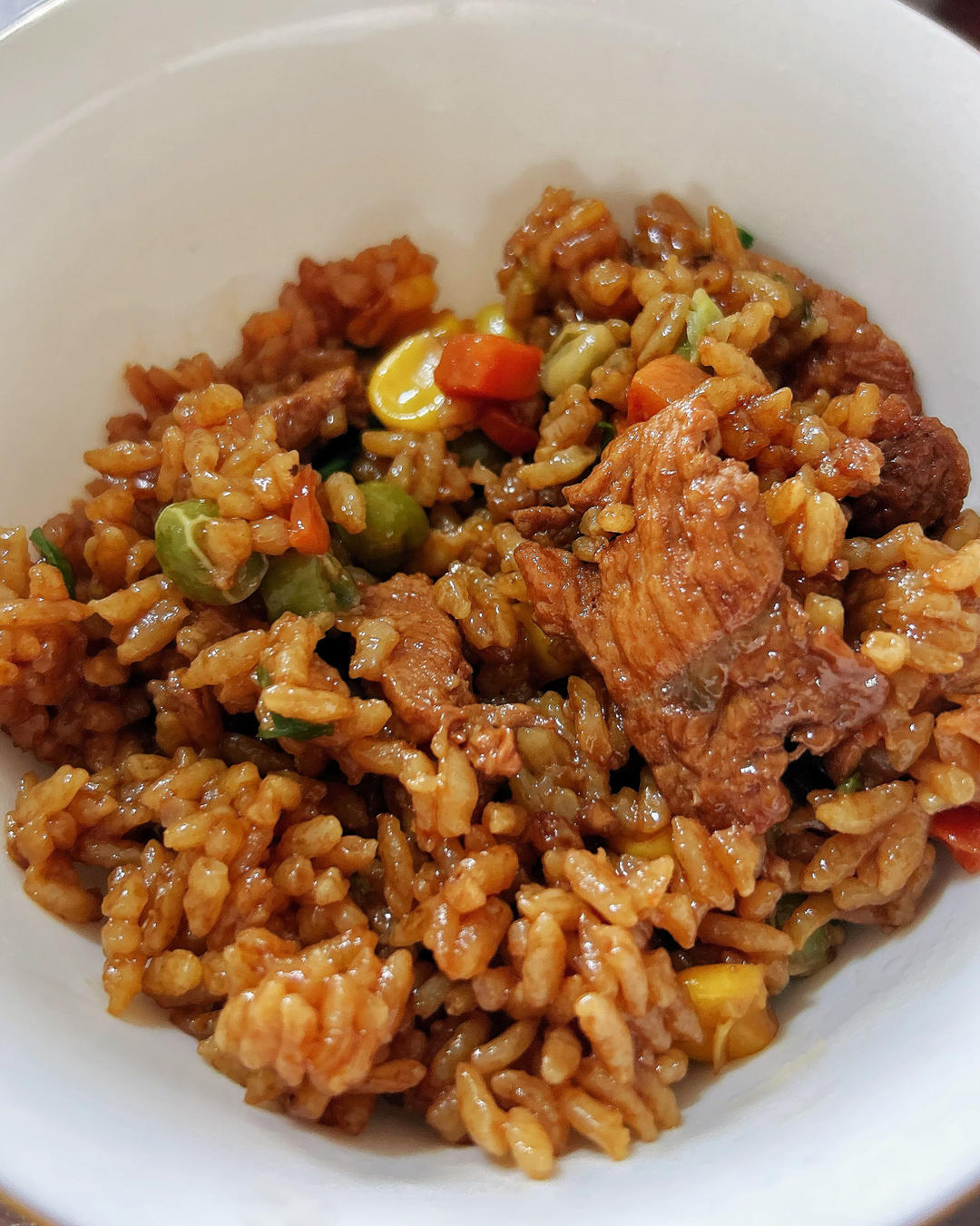 【排骨焖饭】