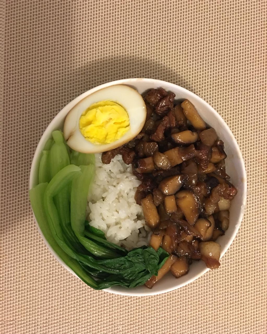 宇宙NO.1好吃的秘制卤肉饭