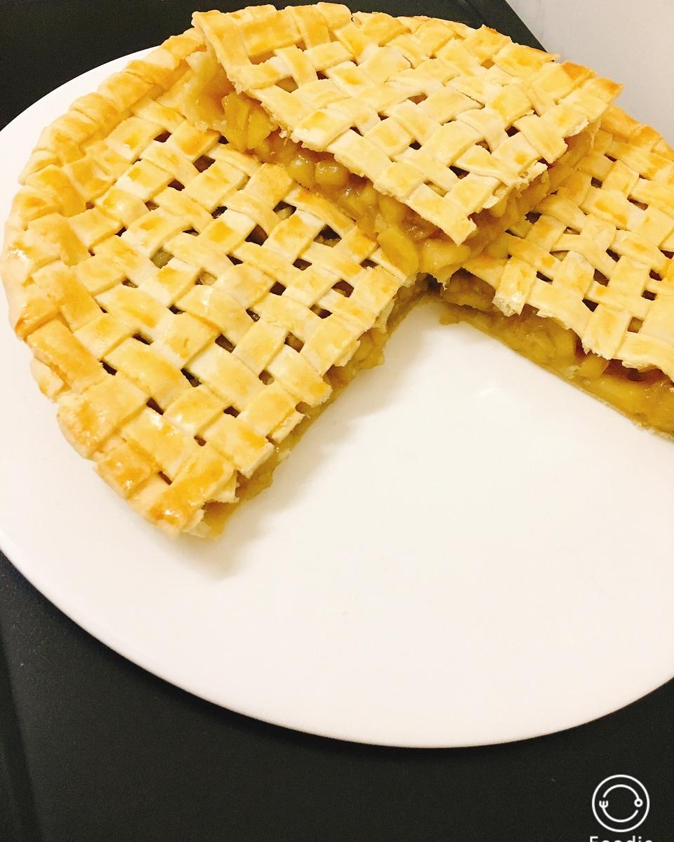 any兔兔做的苹果派