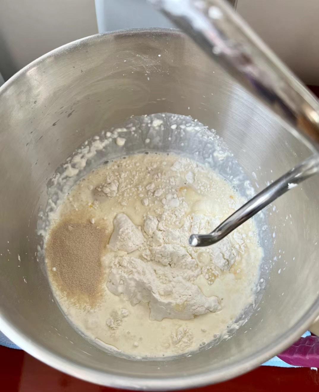 纯奶手撕吐司的做法 步骤1