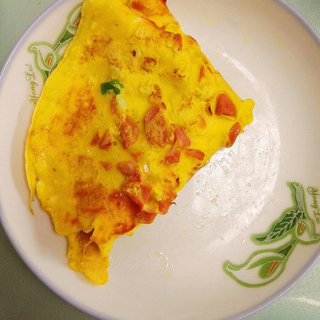火腿肠葱花鸡蛋饼