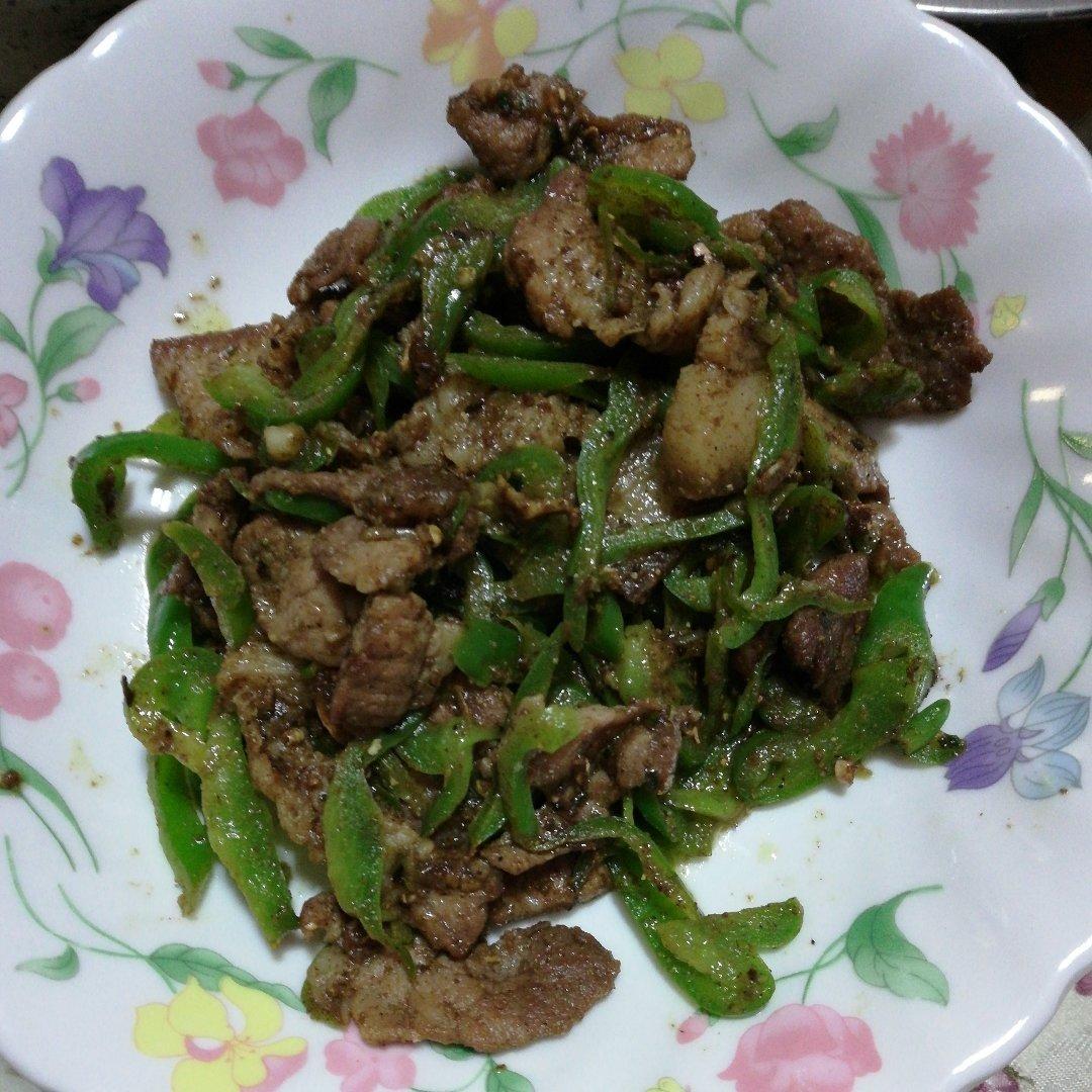孜然青椒炒肉