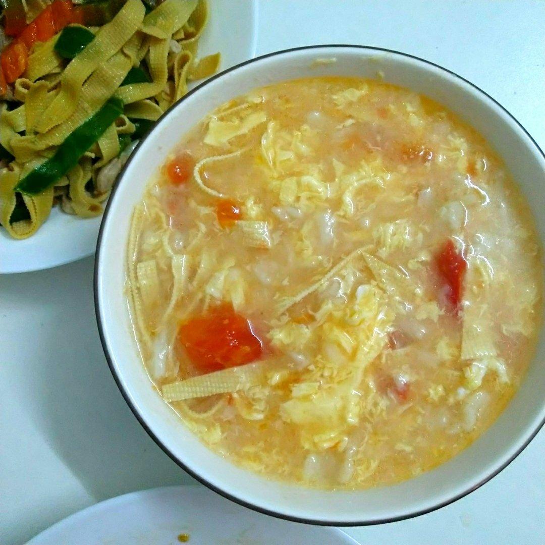 西红柿鸡蛋疙瘩汤