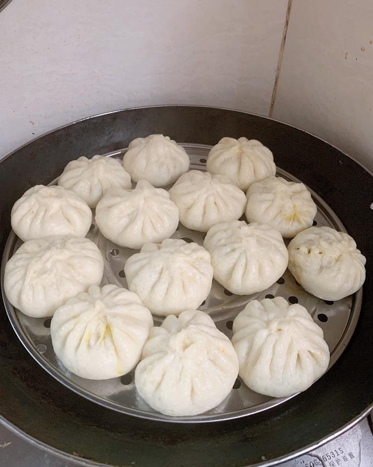 胡萝卜木耳鸡蛋素包子