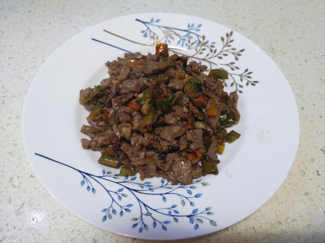 青椒炒嫩牛肉