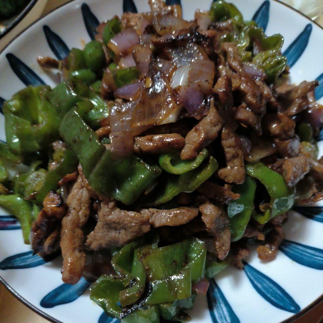 青椒洋葱炒牛肉丝