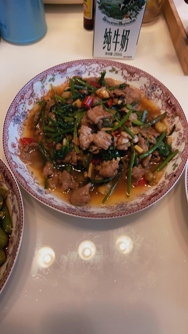 小炒黄牛肉，肉嫩味香！太好吃了简直是米饭杀手！