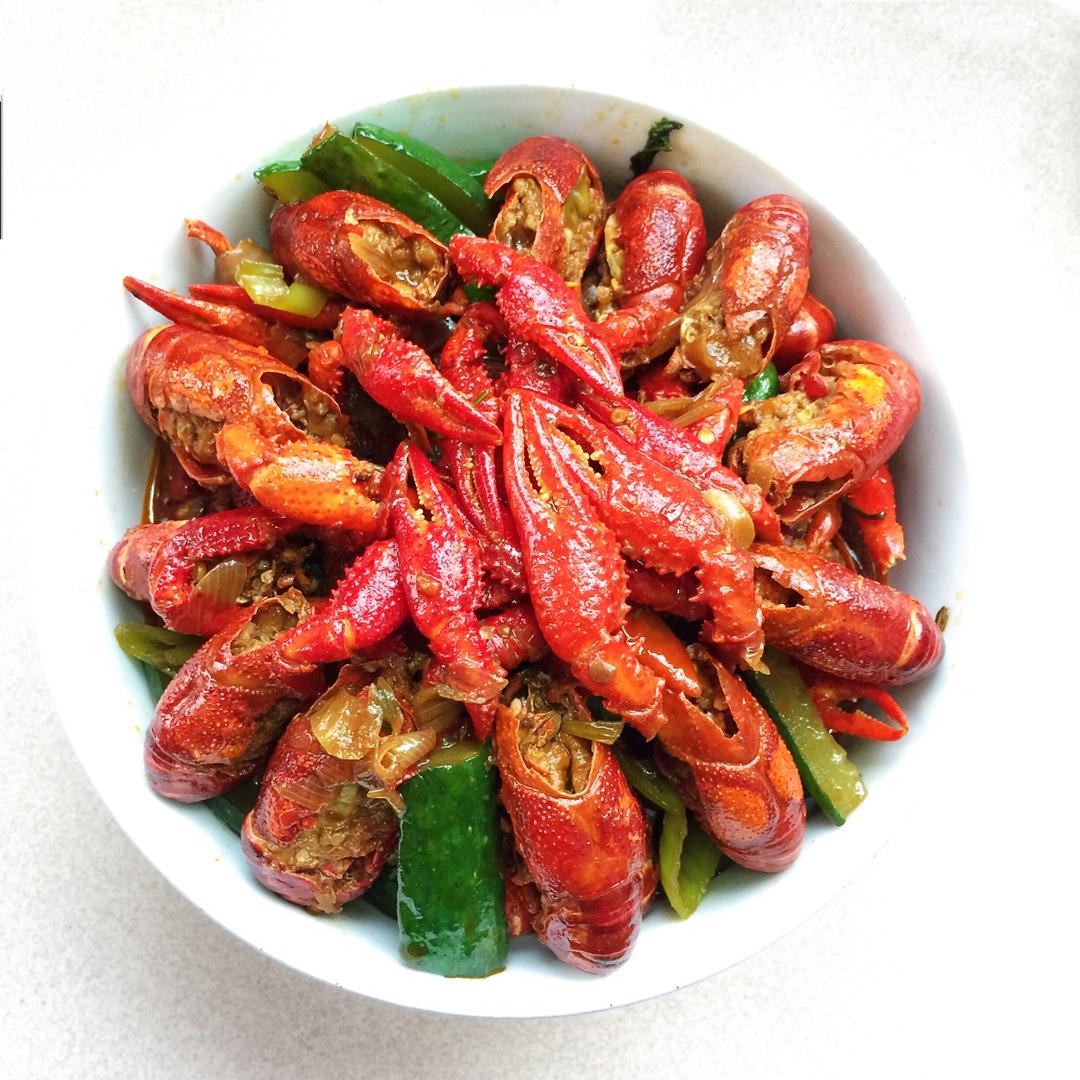 十三香小龙虾【曼食慢语】