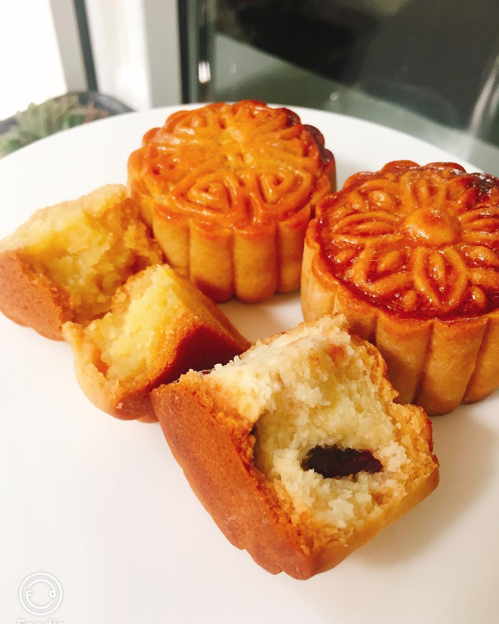 金沙奶黄月饼