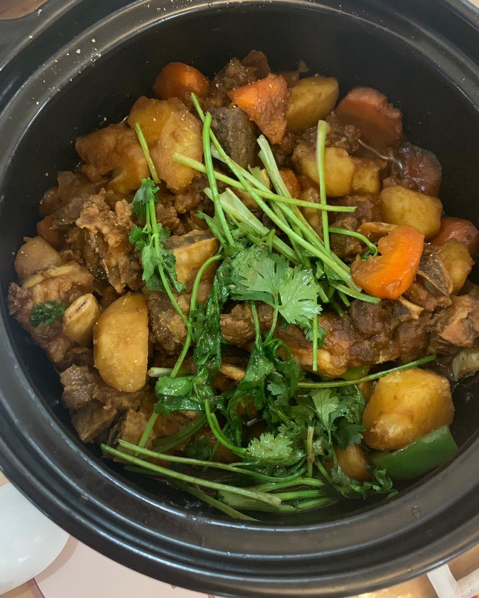土豆炖牛仔骨