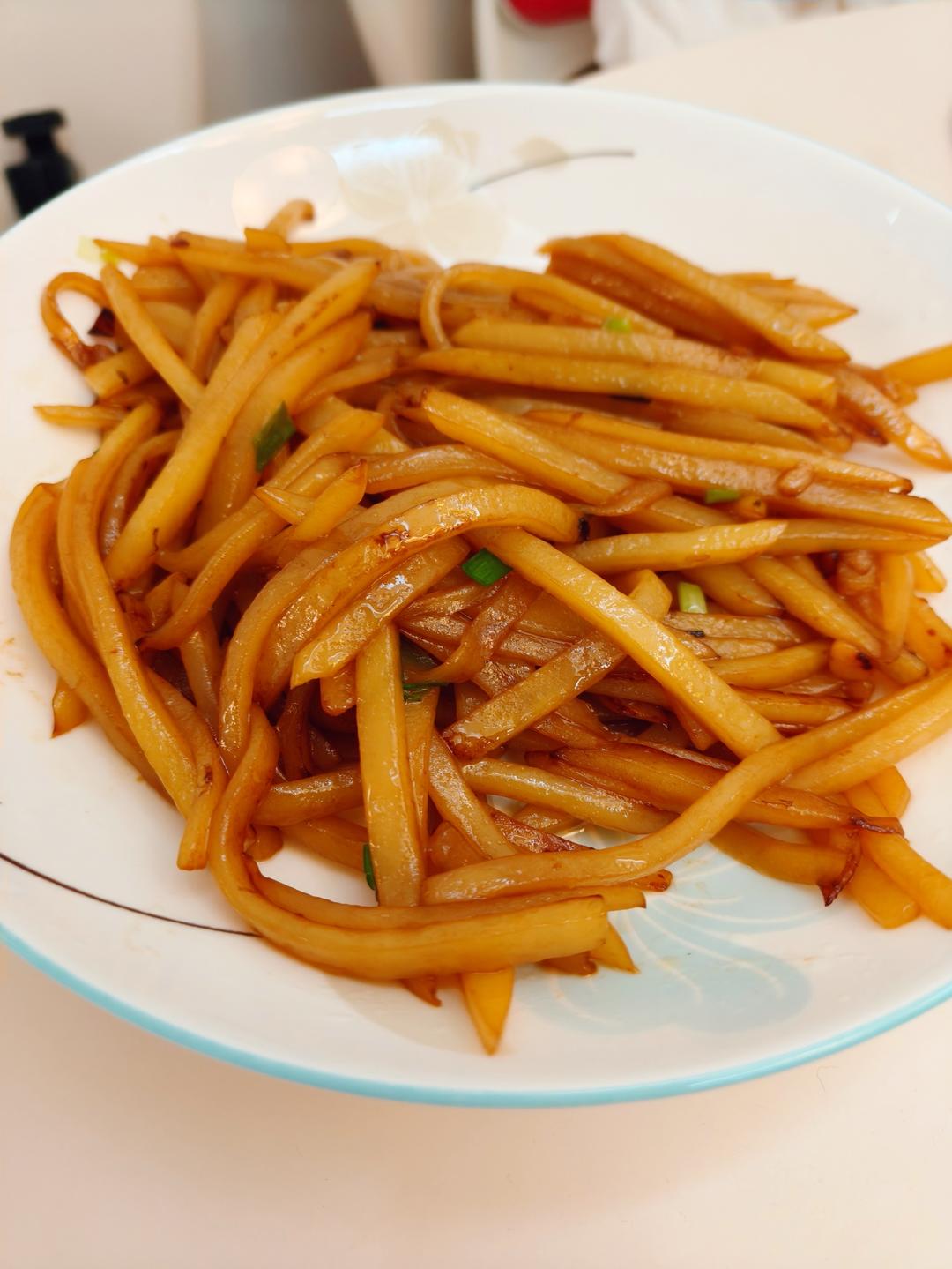 炒土豆丝，香软家常快手料理
