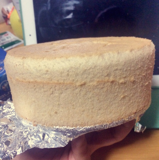 超简单完美戚风蛋糕（6寸2蛋）附打发、翻拌、脱模视频