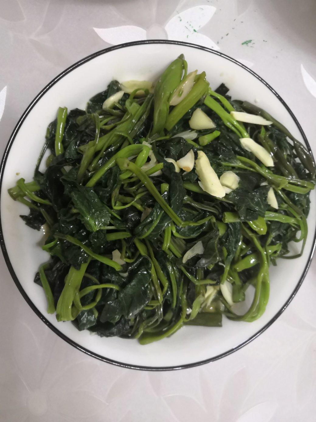 蚝油蒜蓉空心菜