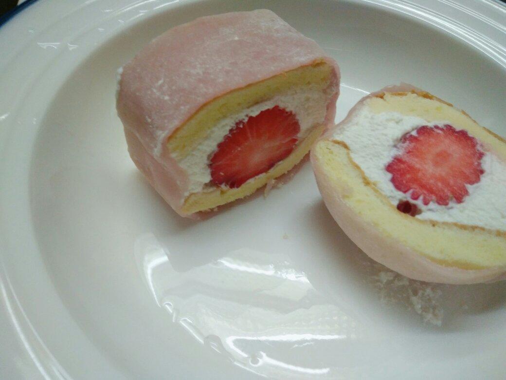 草莓白玉卷【曼食慢语】