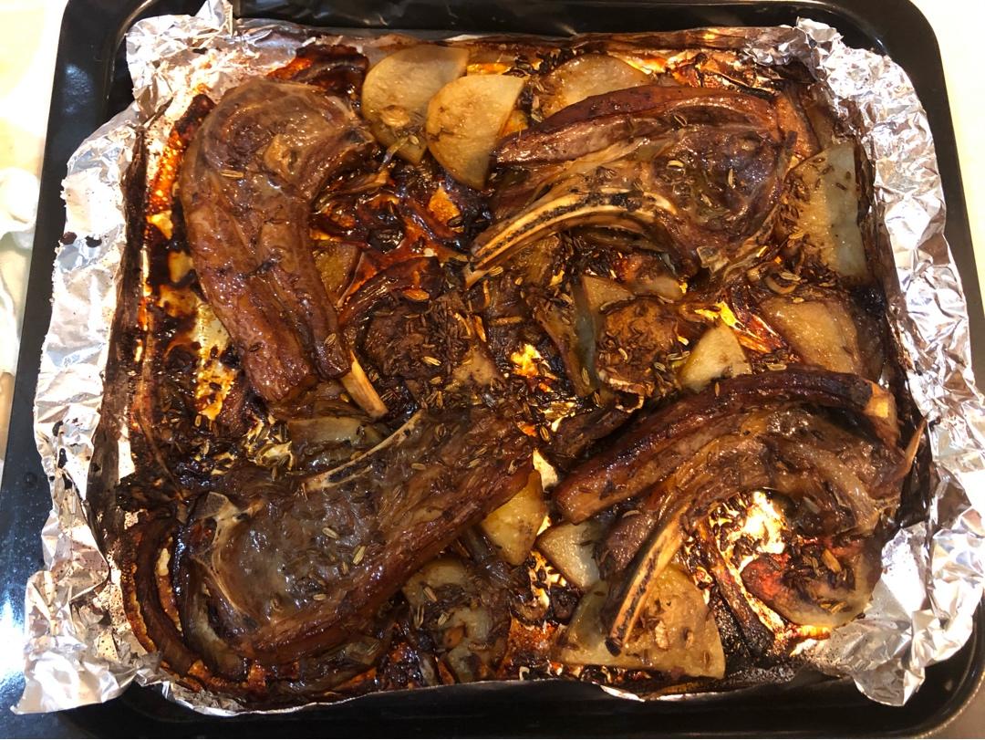 秒杀烧烤摊的烤羊排
