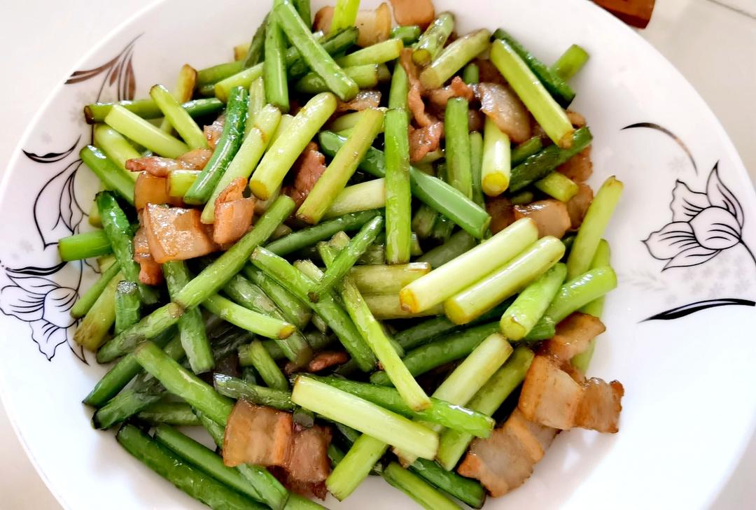 蒜薹炒肉