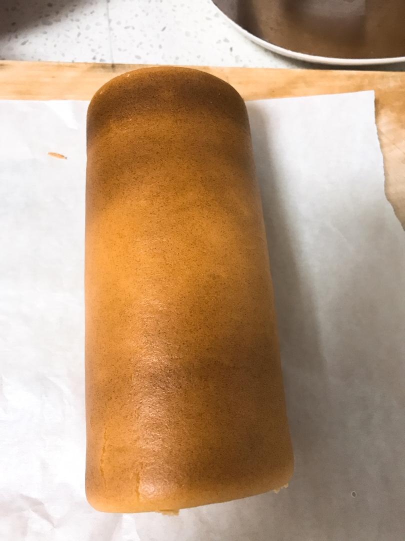 【视频食谱】原味基础蛋糕卷