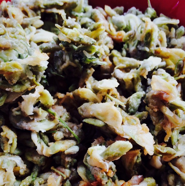 槐花的朴素吃法