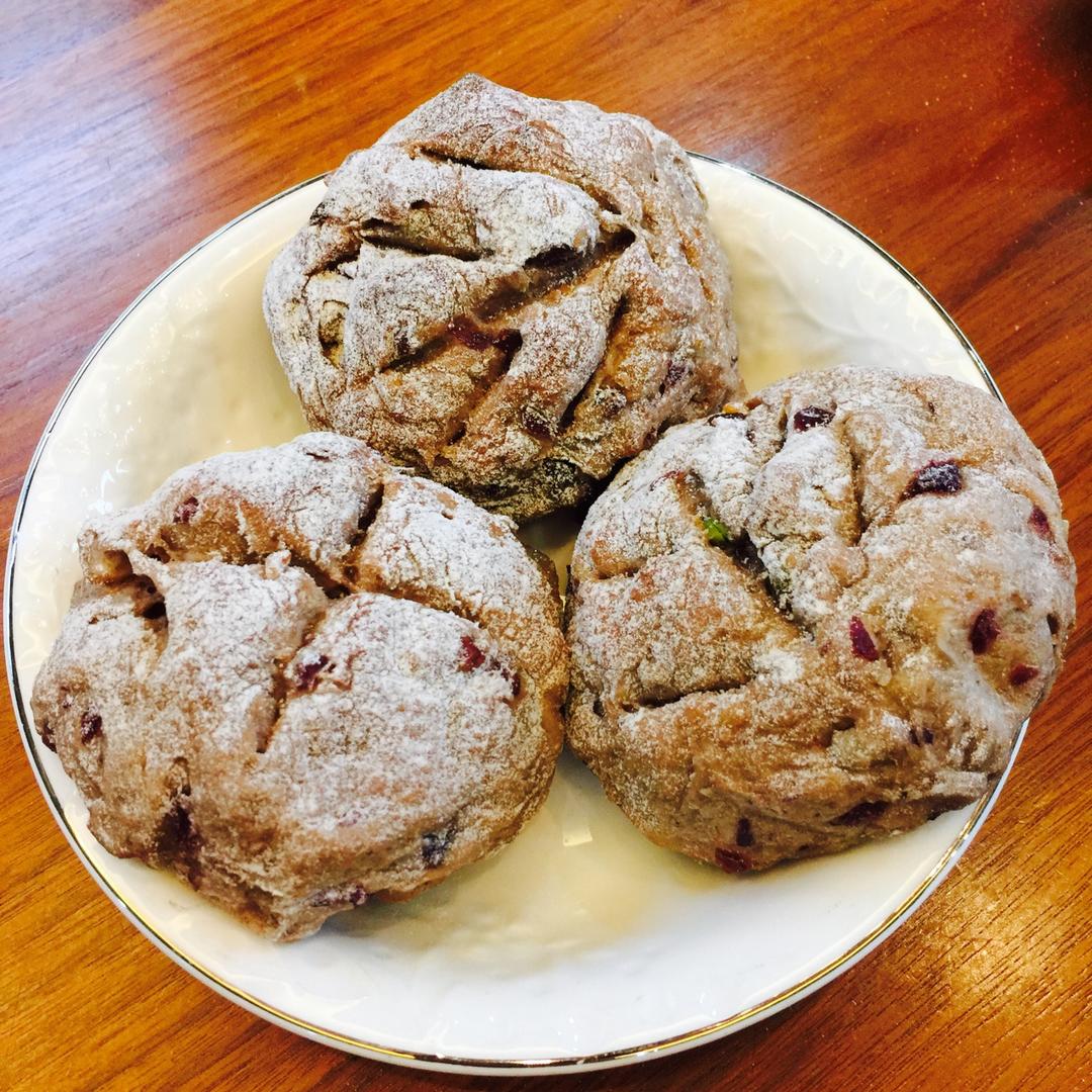 黑啤蔓越莓核桃软欧丨健康·烘焙