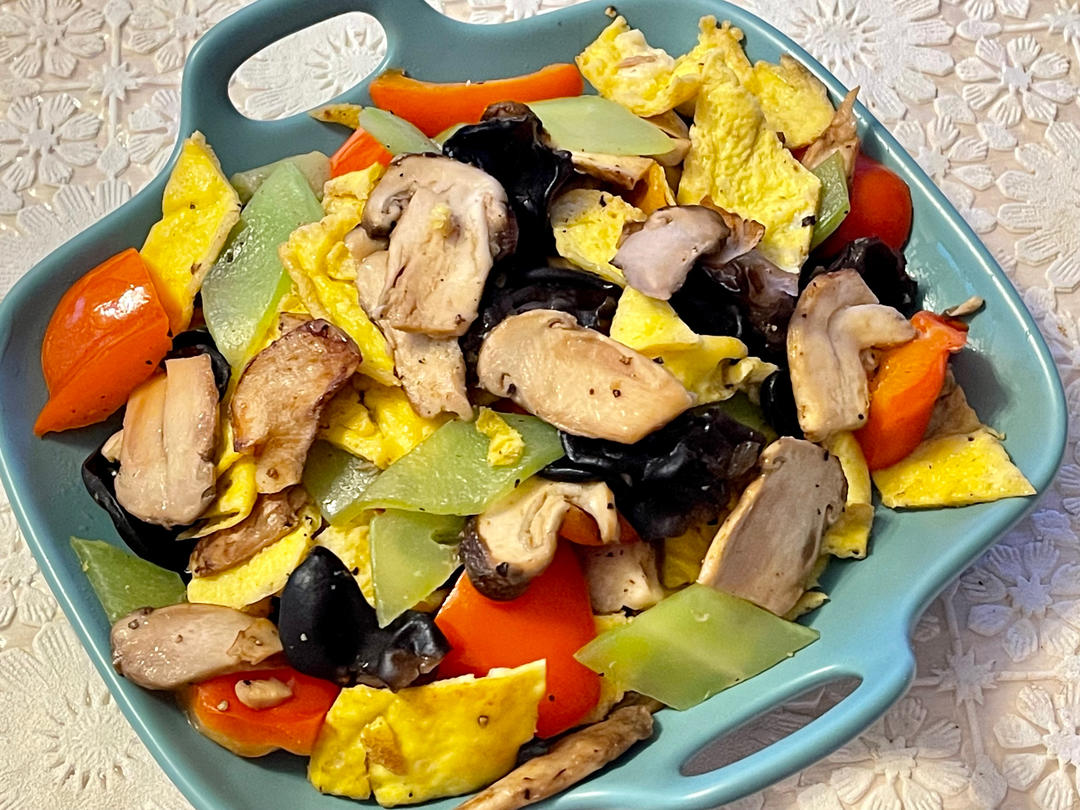 五彩时蔬炒松茸