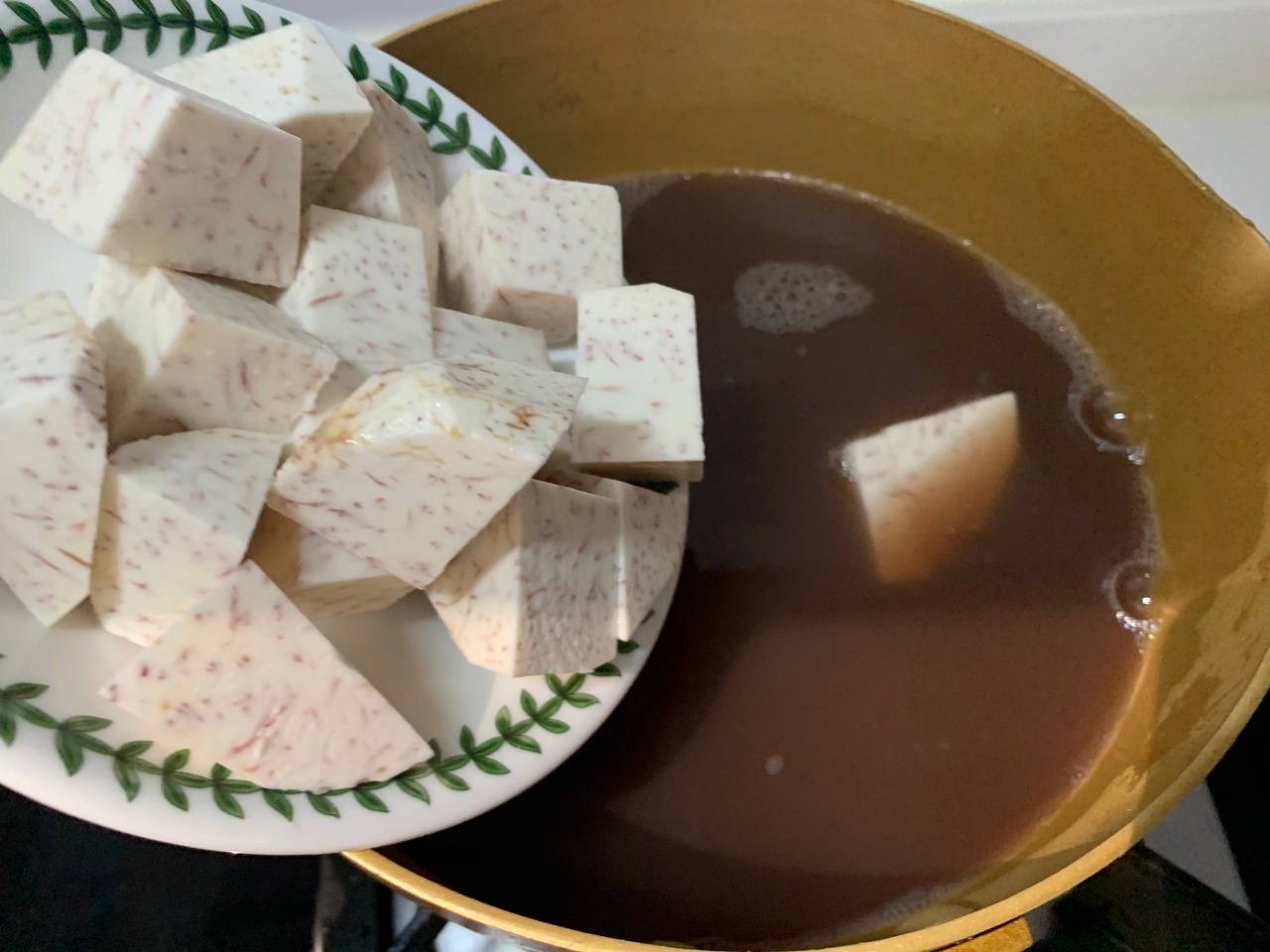 低卡奶香芋头红豆汤❗️比奶茶好喝百倍❗️的做法 步骤2
