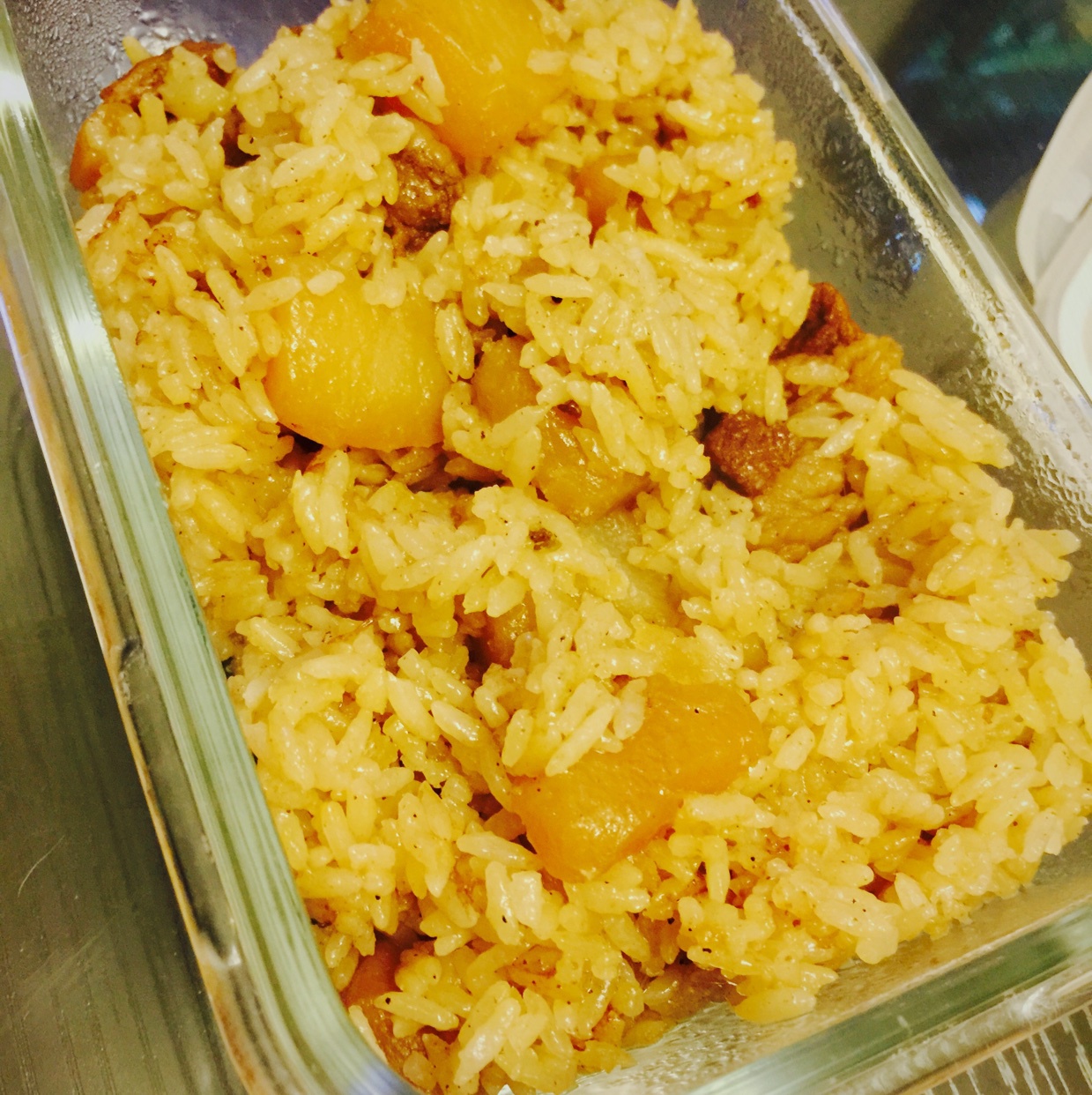 土豆焖饭（电饭锅版）