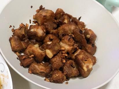金牌蒜香排骨