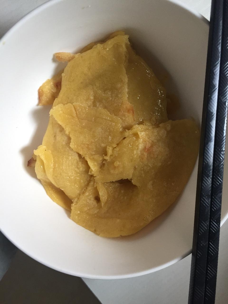 小白白厨师做的面粉粑粑