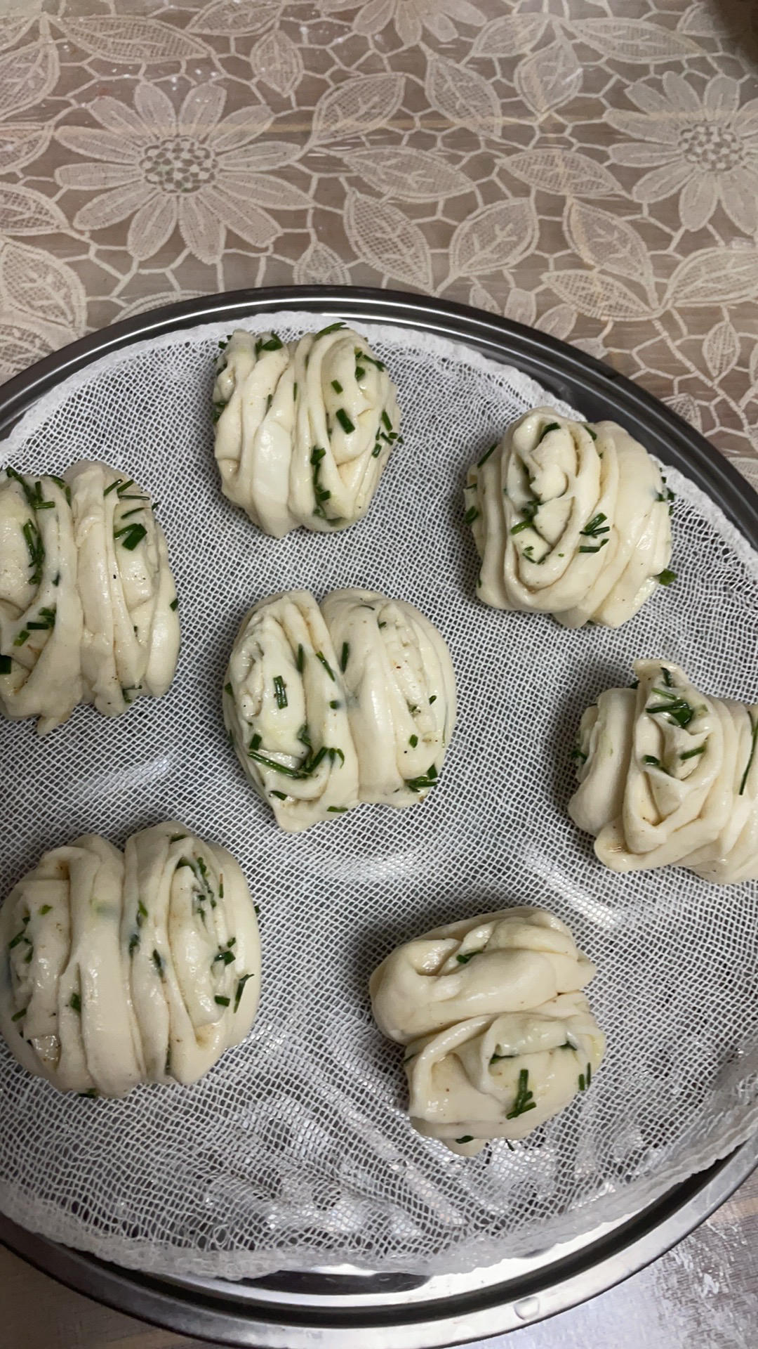 🌺椒盐葱香花卷🌺（操作简单，好吃又好看）