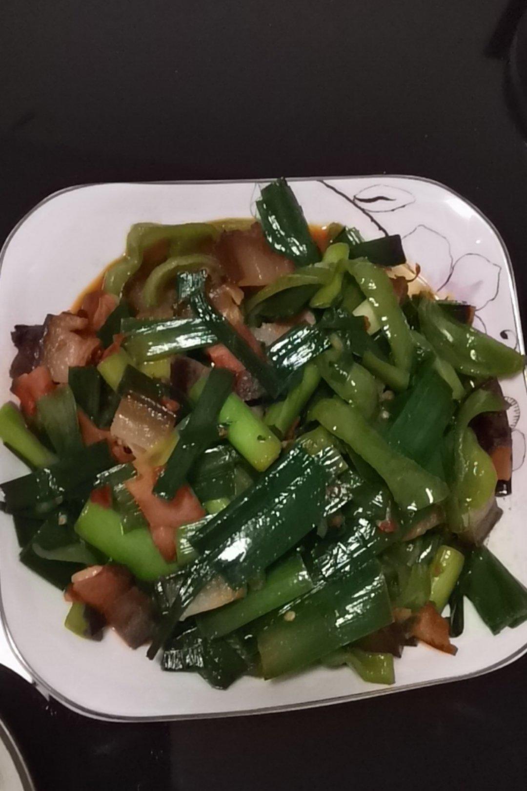 蒜苗炒腊肉（LY）